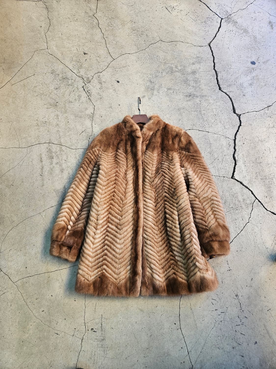 80-90's 셰브론 밍크 퍼 코트 상품이미지1