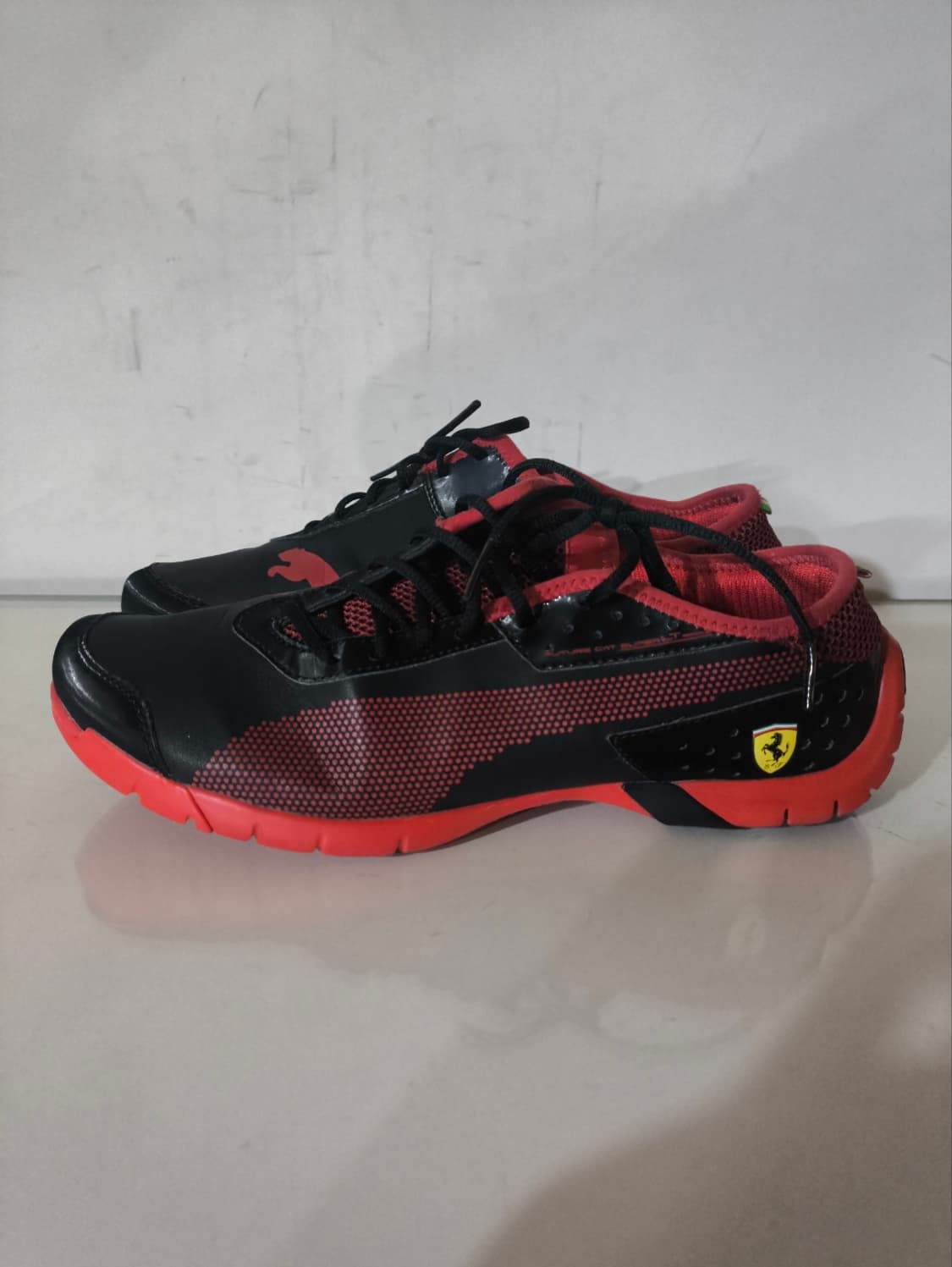 260mm 푸마 x 페라리 퓨처캣 스니커즈  상품이미지1