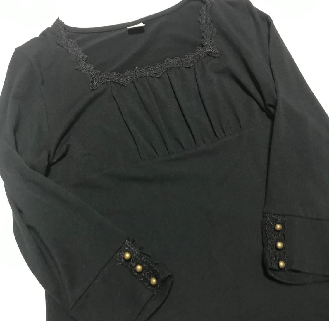 axes femme 엑시즈 팜 블랙 셔링 롱슬리브 상품이미지1