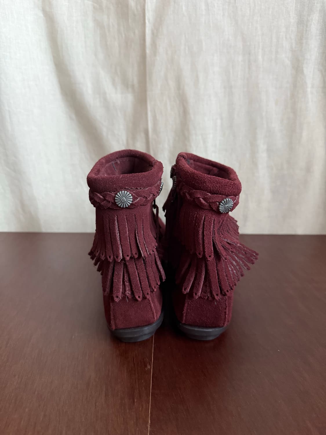 MINNETONKA fringe suede boots 상품이미지4