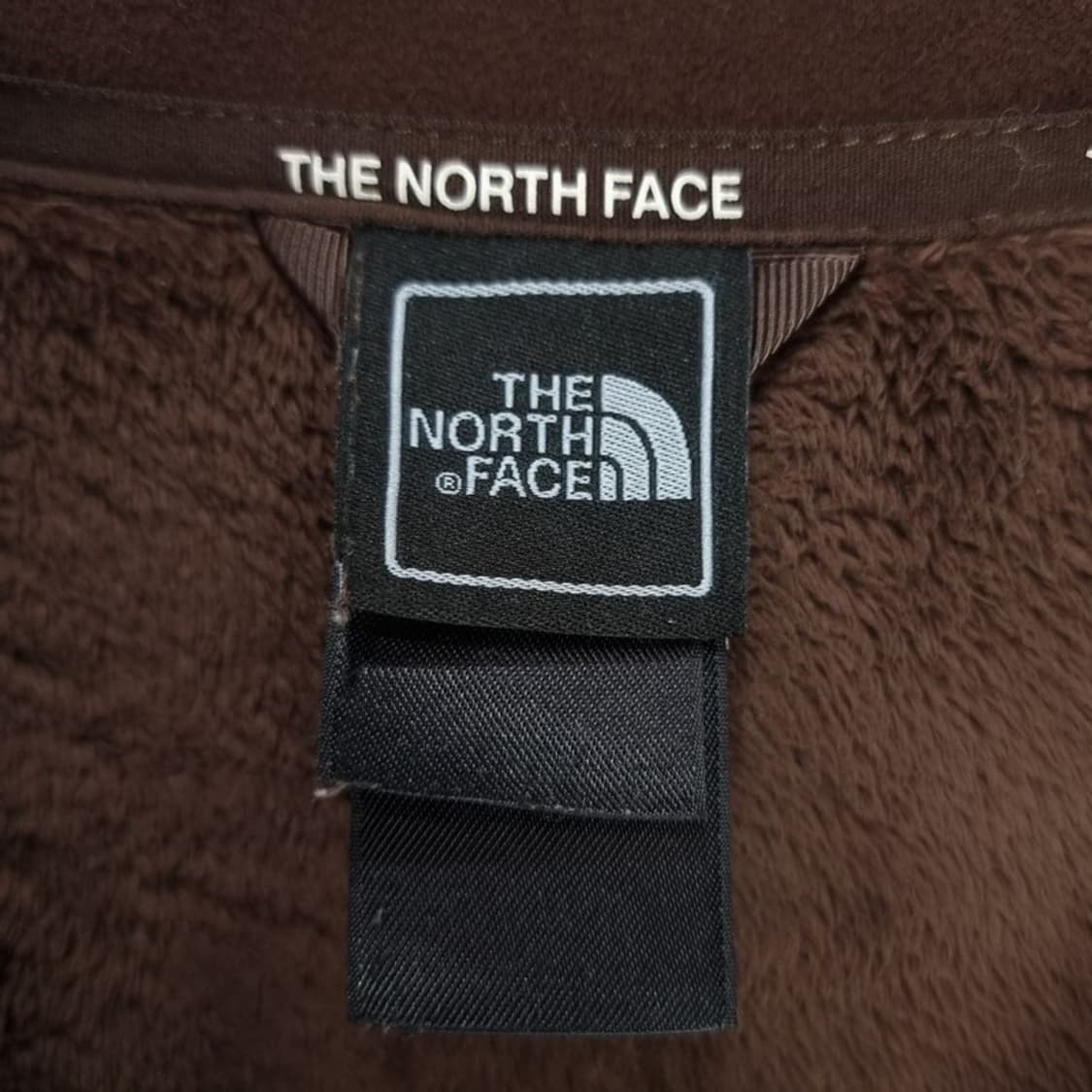 [노스페이스] 로고 자수 후리스 자켓 초코브라운 M19229 상품이미지7