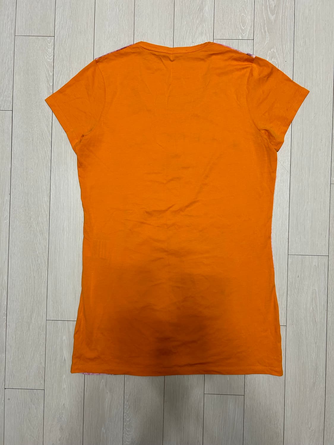 (새제품) 발렌시아가 빈티지 프린트 티셔츠 상품이미지3