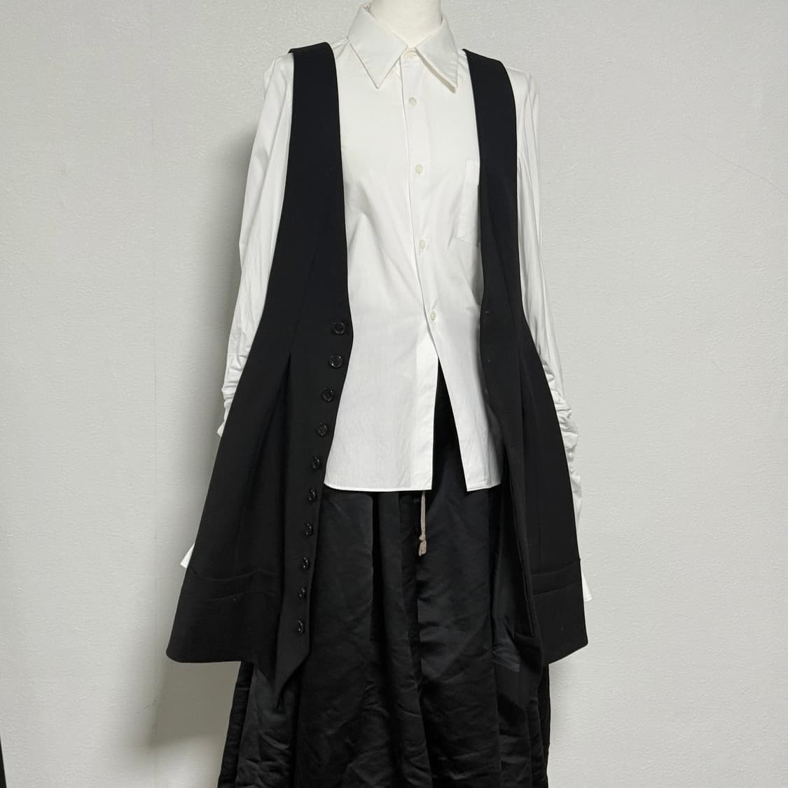 24ss 느와케이니노미야 꼼데가르송 롱베스트 m 상품이미지2