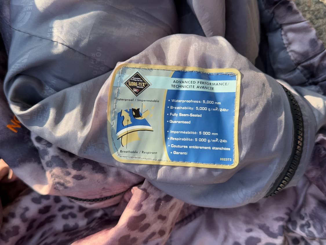 00s 노스페이스 써밋시리즈 고어텍스 패딩 자켓 🇯🇵 상품이미지5