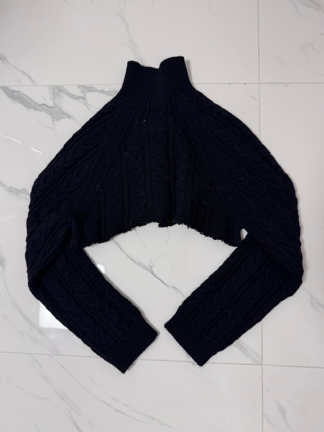 MM6 크롭 가디건 상품이미지2