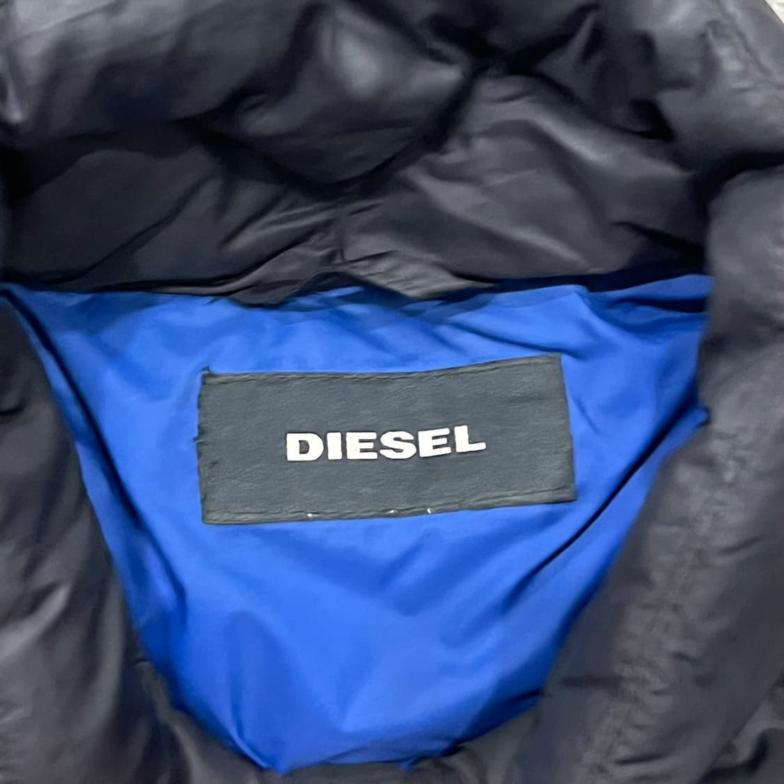 디젤 지퍼 디테일 패딩 s08468 상품이미지7