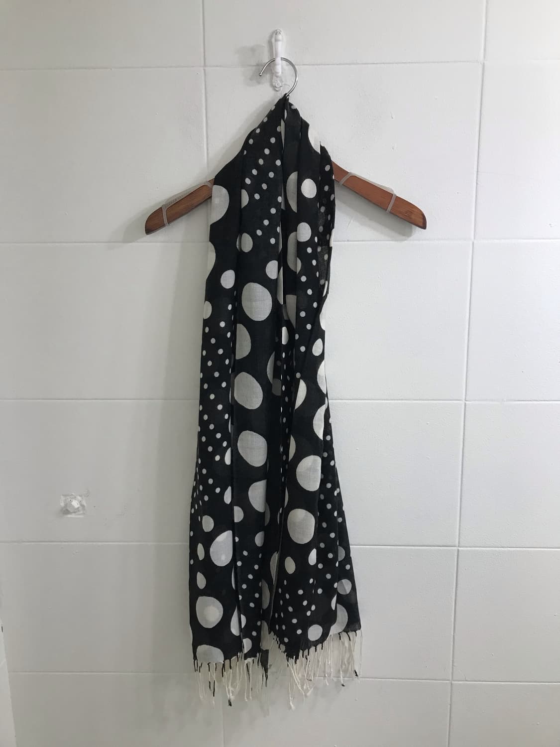 사와코 그레이 니혼진 하이넥 더블버튼 케이프 코디세트 상품이미지8