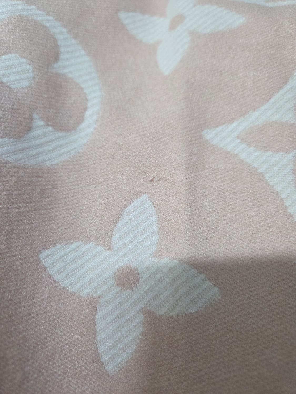 루이비통 머플러(양면 착용 가능)🌸 상품이미지2