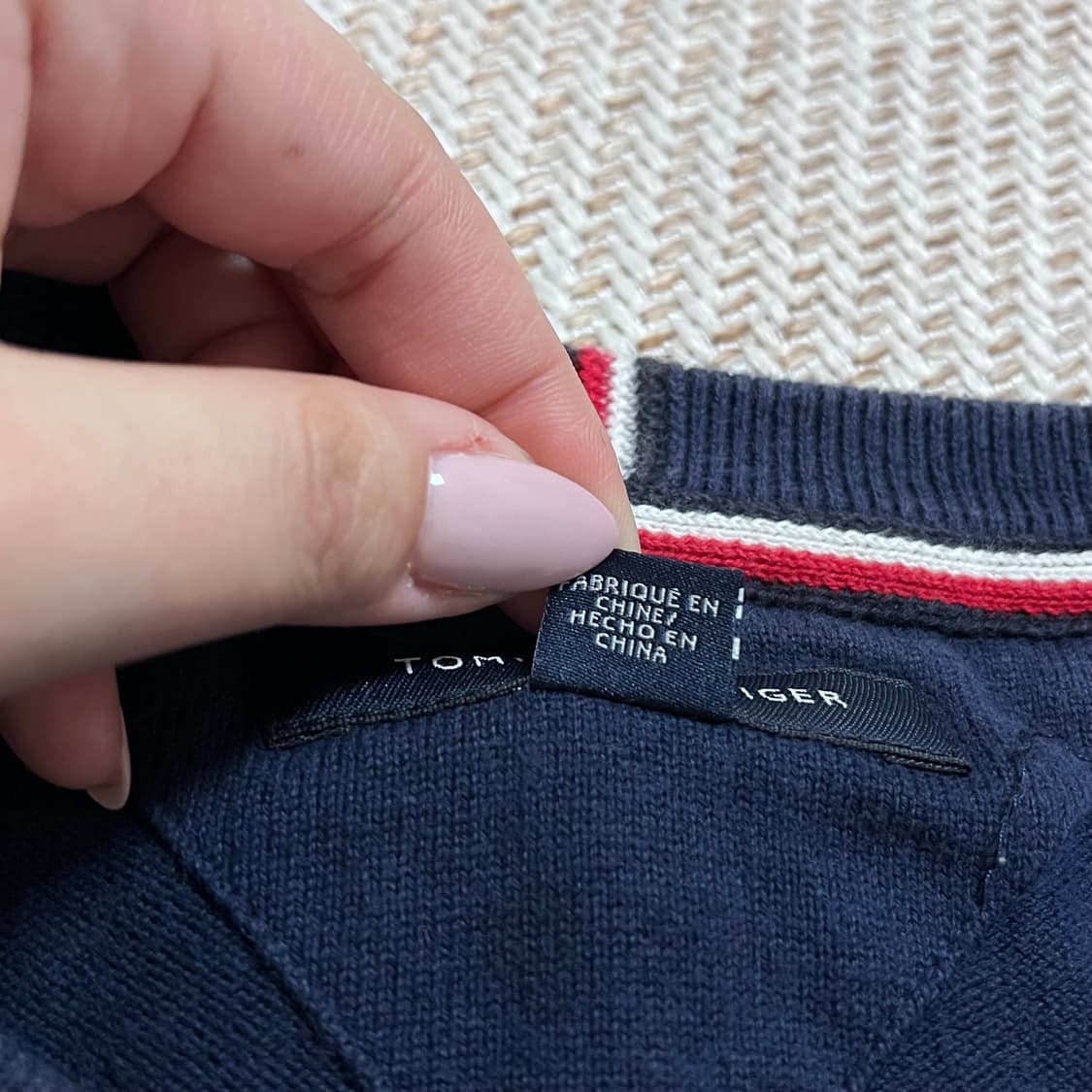 [정품] 타미 네이비 라운드 니트 [ L ] 상품이미지5