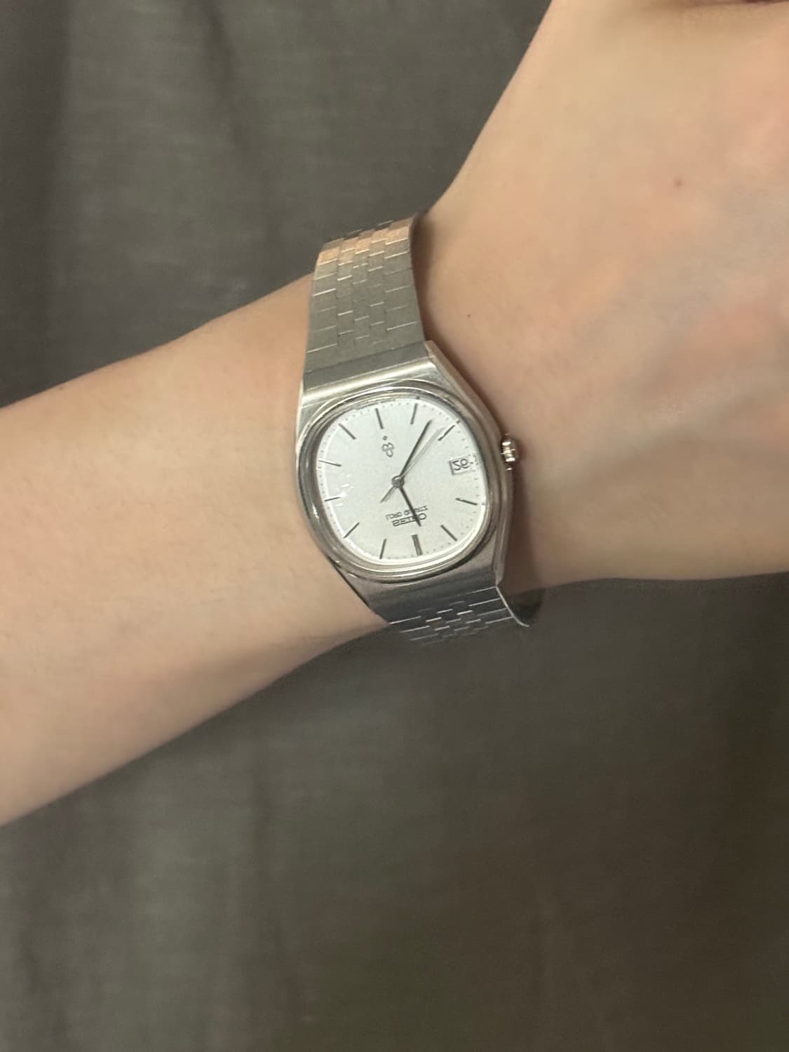 SEIKO 빈티지 쿼츠 시계 상품이미지4