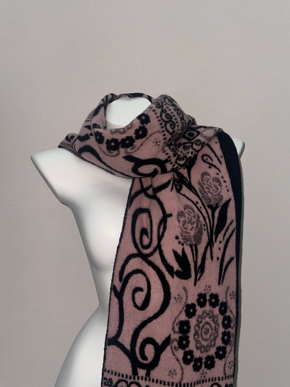 빈티지 오리엔탈 로즈 인디핑크 머플러 상품이미지5