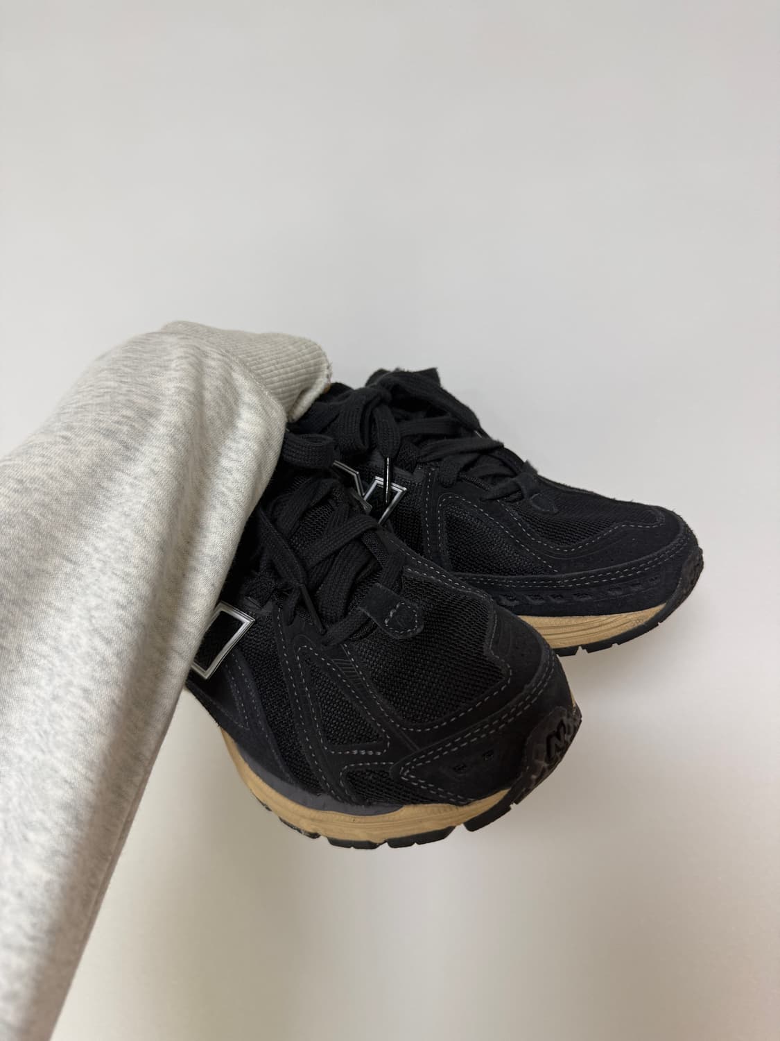 뉴발란스 1906r 블랙 타오스 토프 245size 상품이미지2