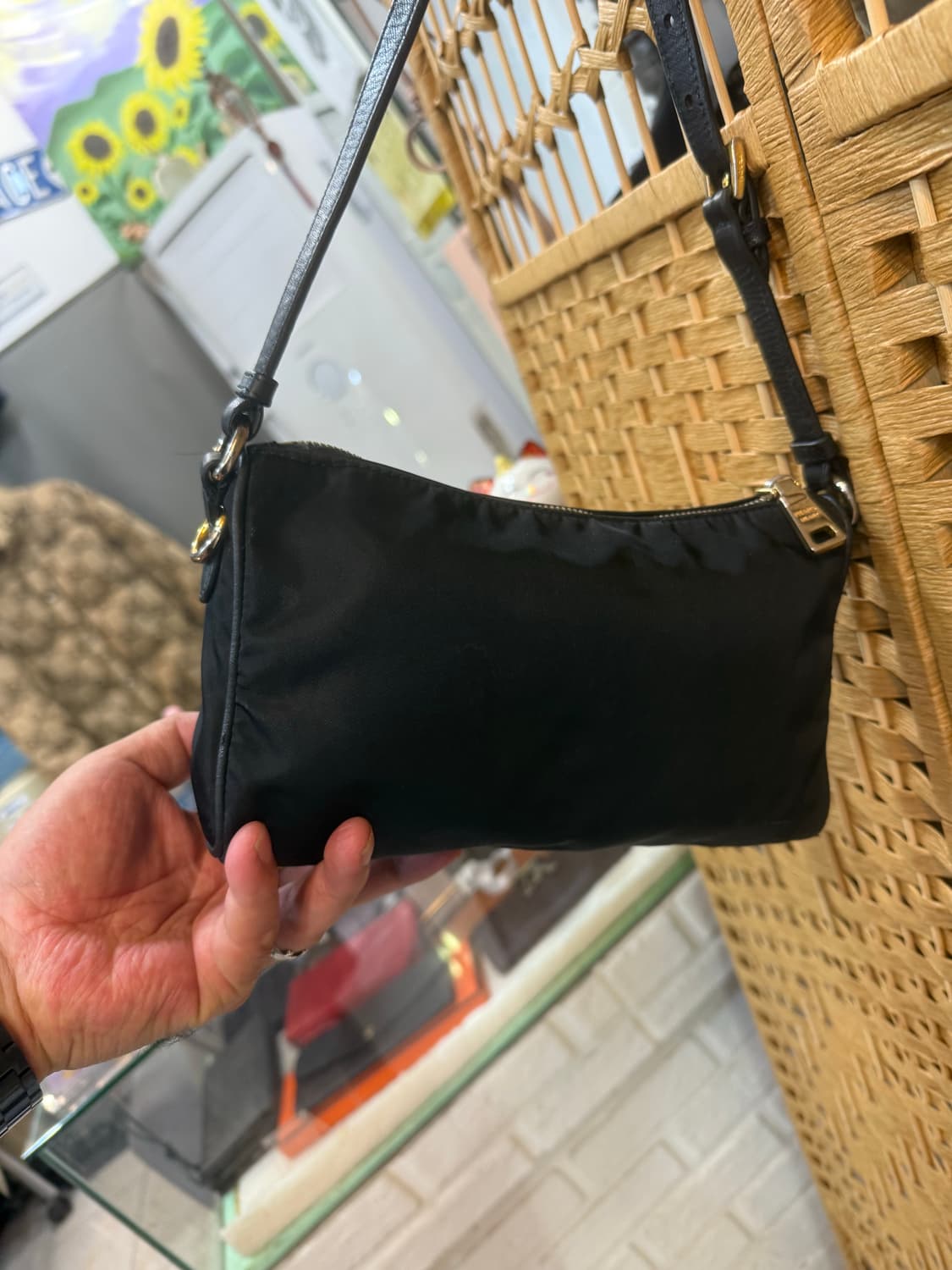 정품 프라다 나일론 미니 숄더백 팝니다 상품이미지4