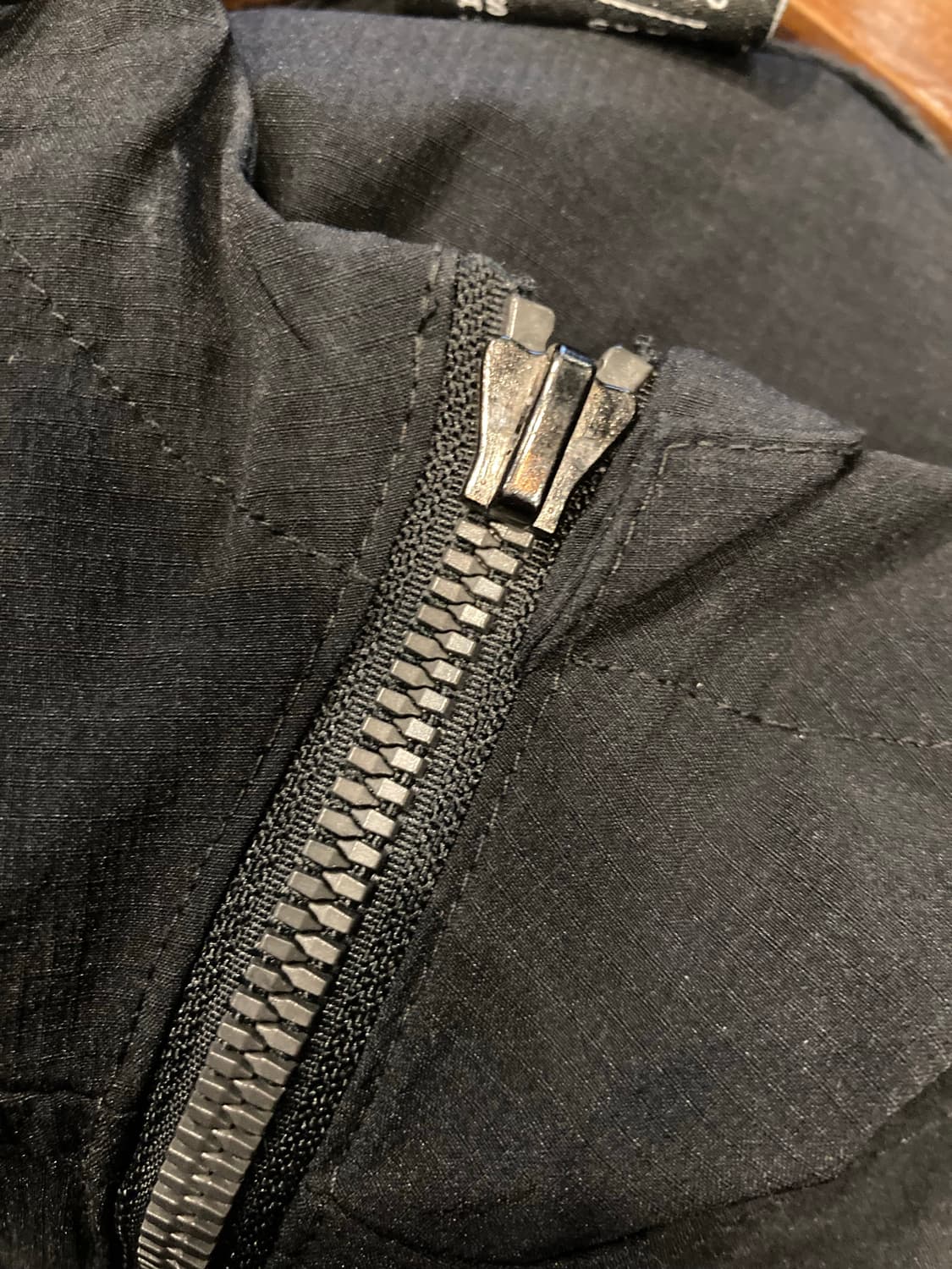 뉴발란스 바람막이 상품이미지7