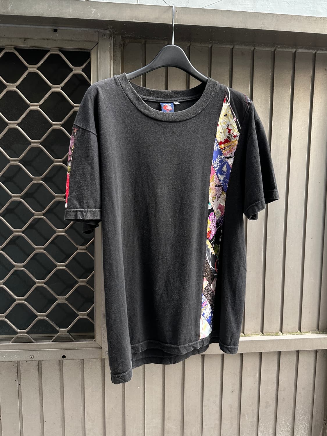 Japanese vintage embroidery tee 상품이미지1