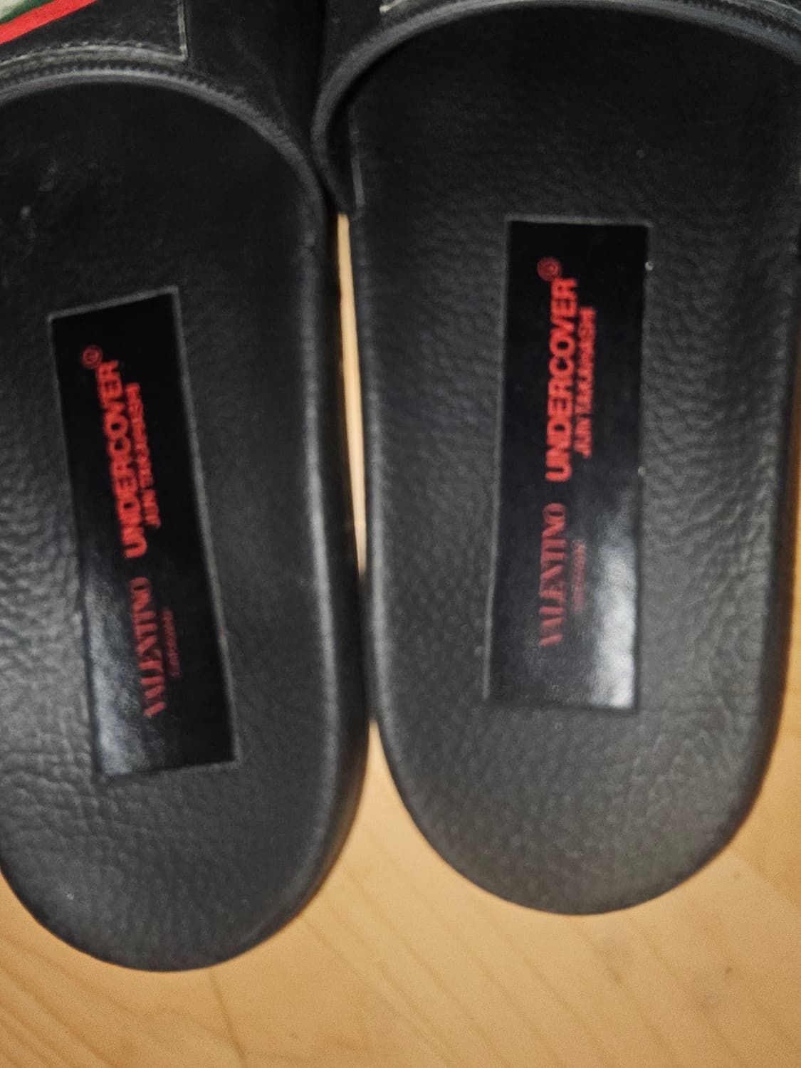 발렌티노 언더커버 스컬 슬리퍼 블랙 상품이미지4