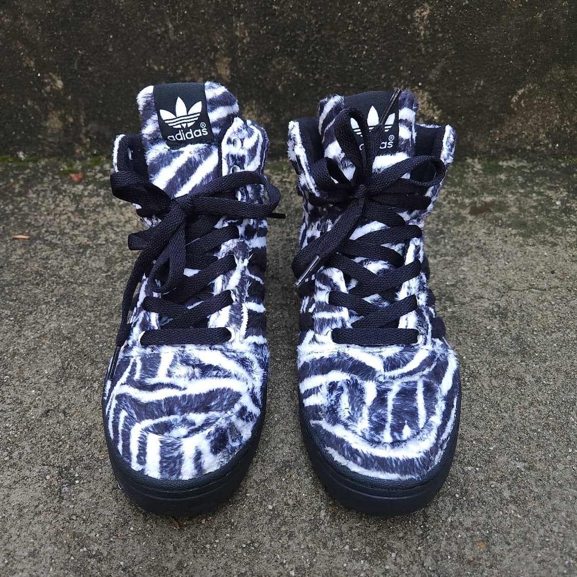 [225] 아디다스 x 제레미스캇 지브라 스니커즈 상품이미지2
