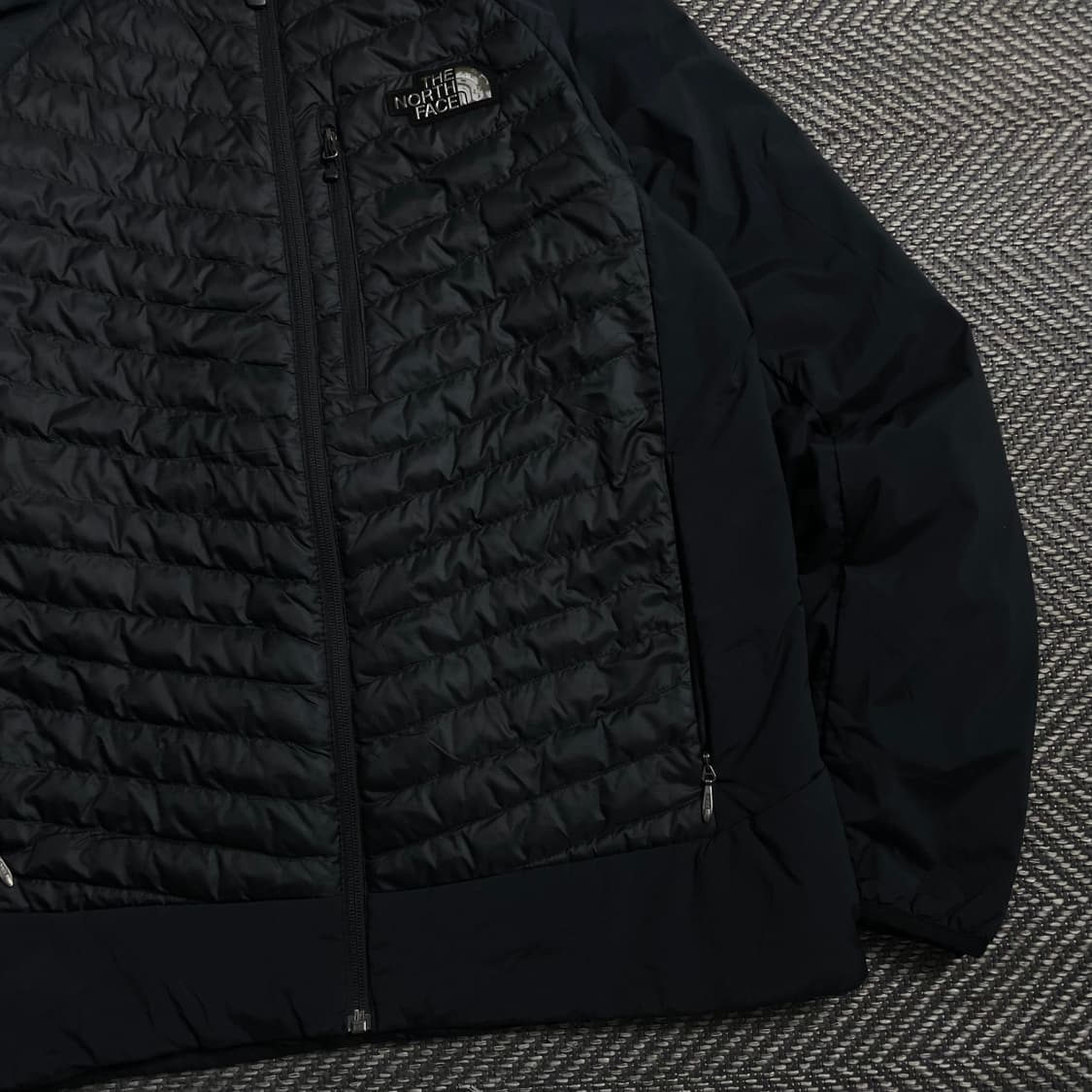 노스페이스 브이모션 경량 패딩 점퍼 블랙y 4298 상품이미지3