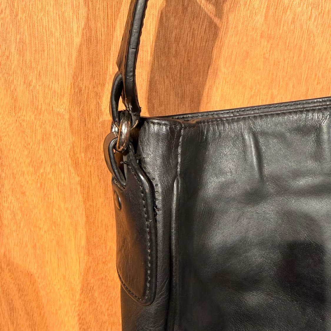 BALLY 발리 카우레더 크로스백 상품이미지4