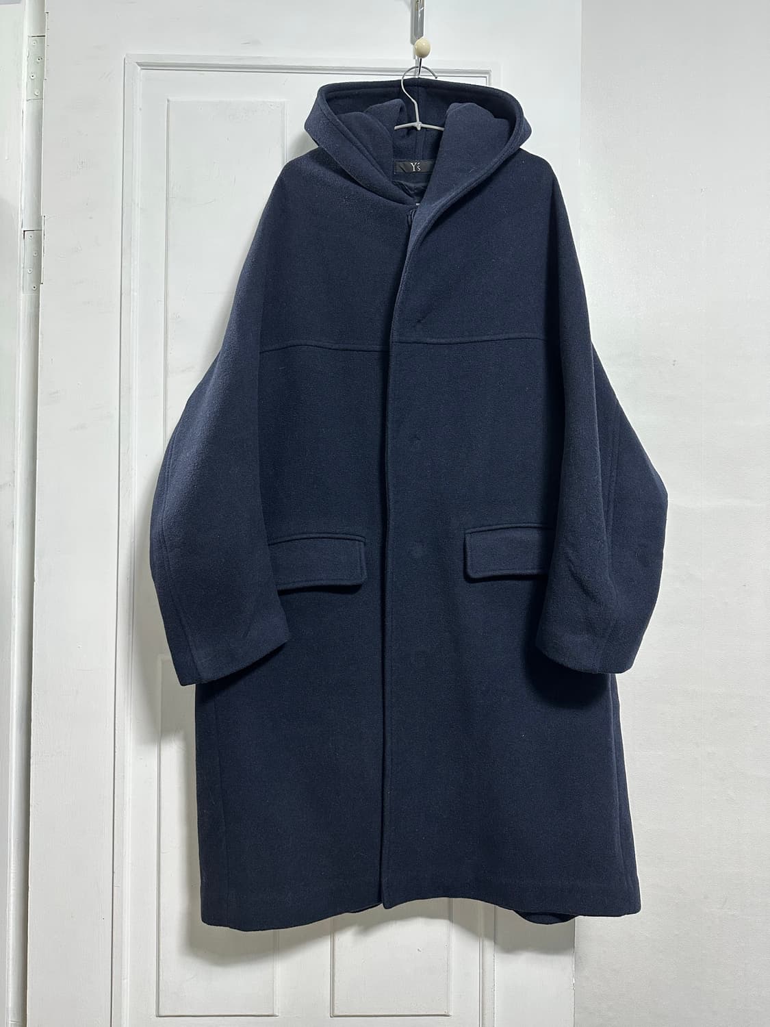 Y’s 오버핏 후드 코트 상품이미지1