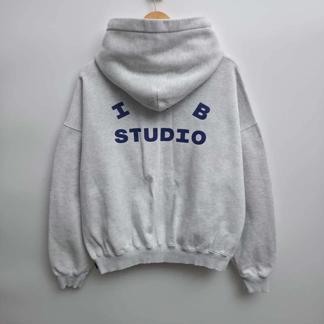 [XL] IAB Studio 아이엡 스튜디오 후드티 상품이미지3