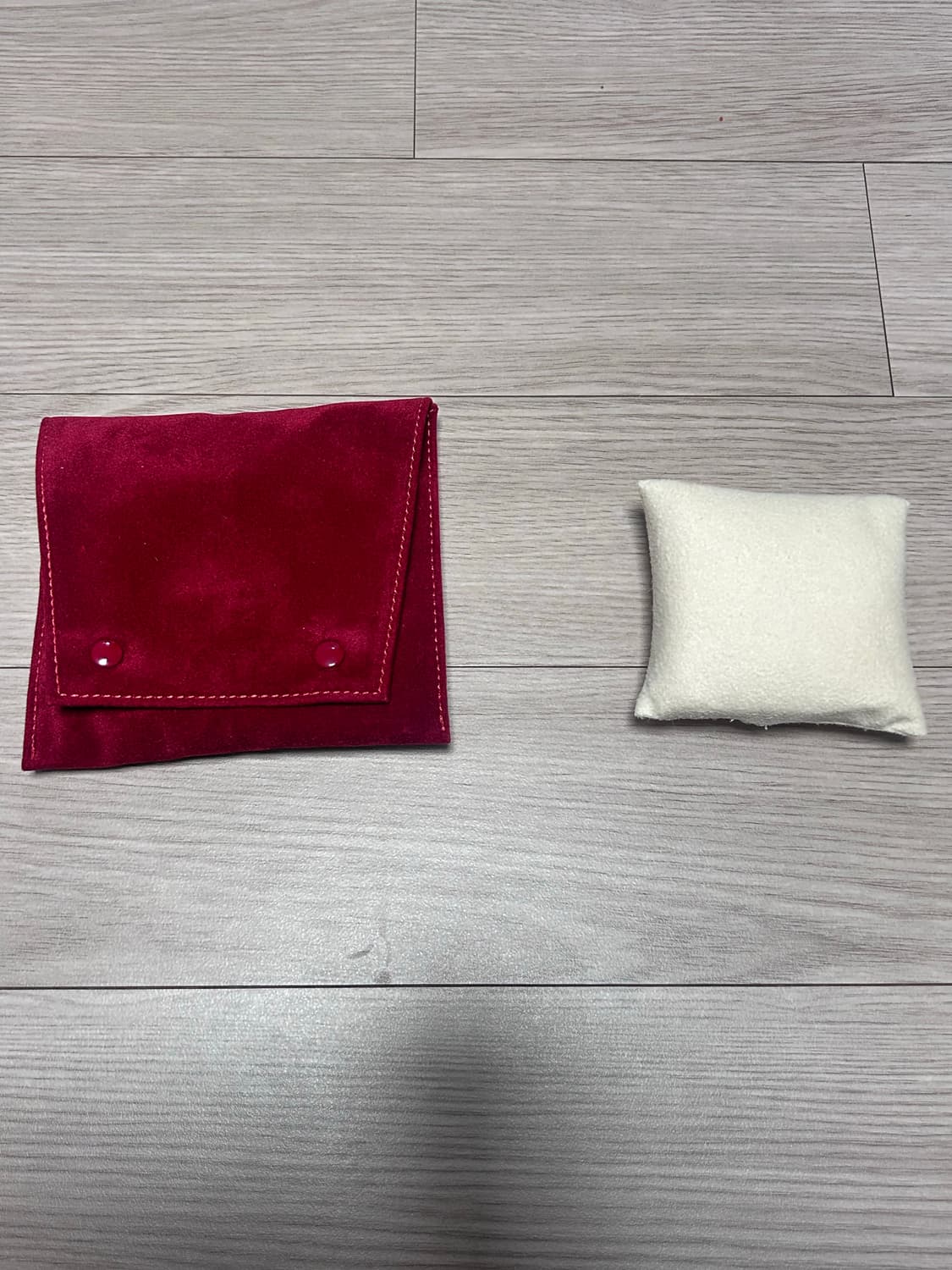 까르띠에 여행용 벨벳 파우치 상품이미지1