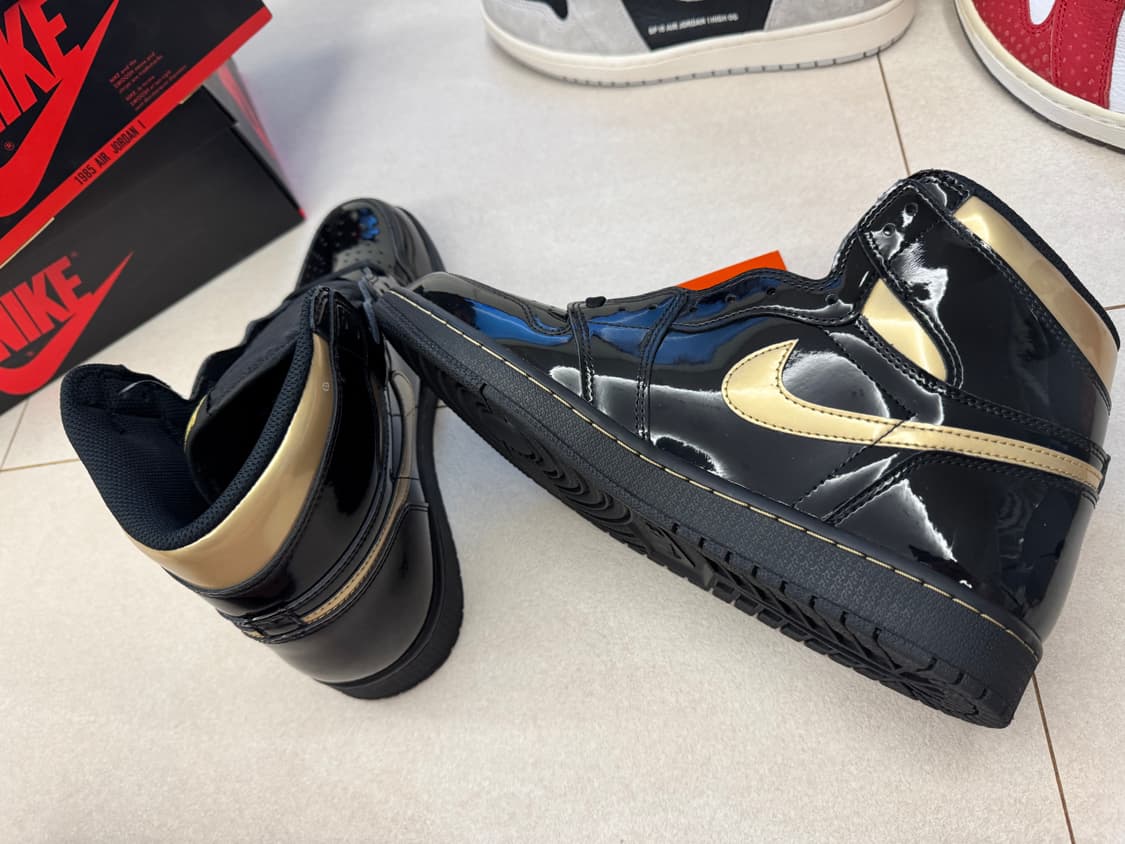 Jordan 1 Retro High OG Metallic Gold 285 상품이미지4