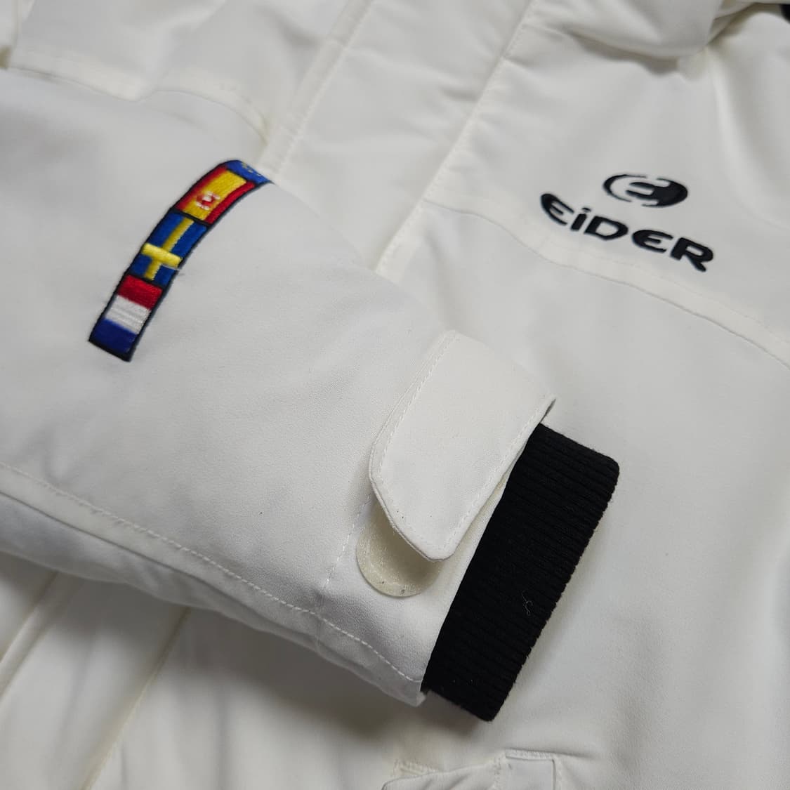 XS ) 아이더 스투키 다운 자켓 상품이미지6