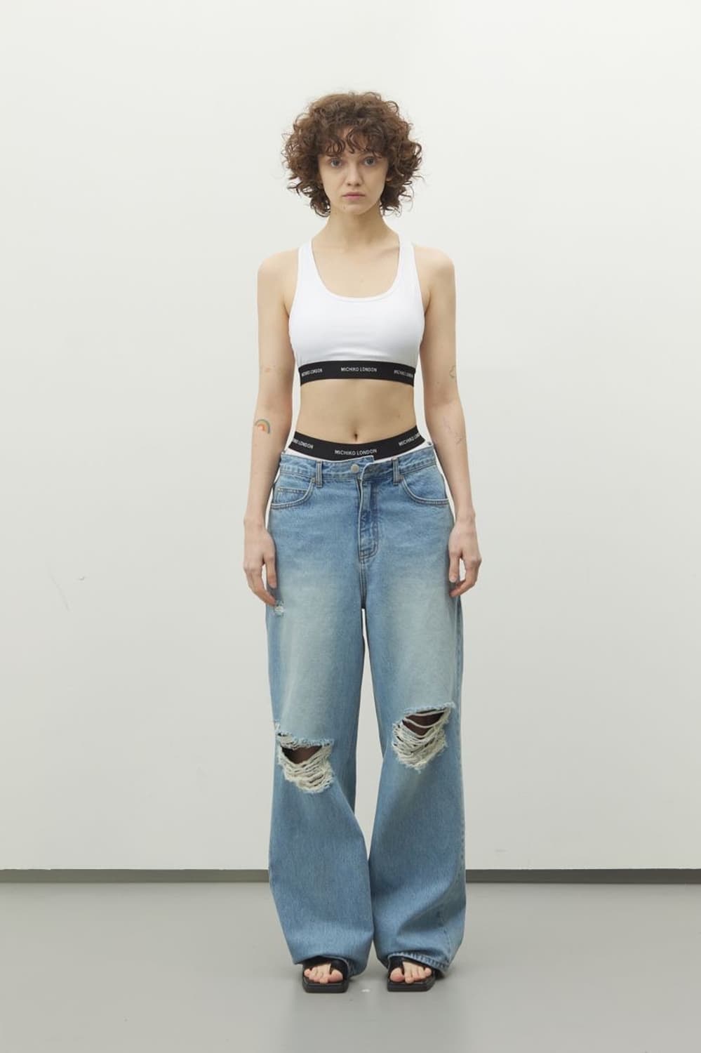 (새상품) 미치코런던 브라탑 S,M,L 상품이미지1