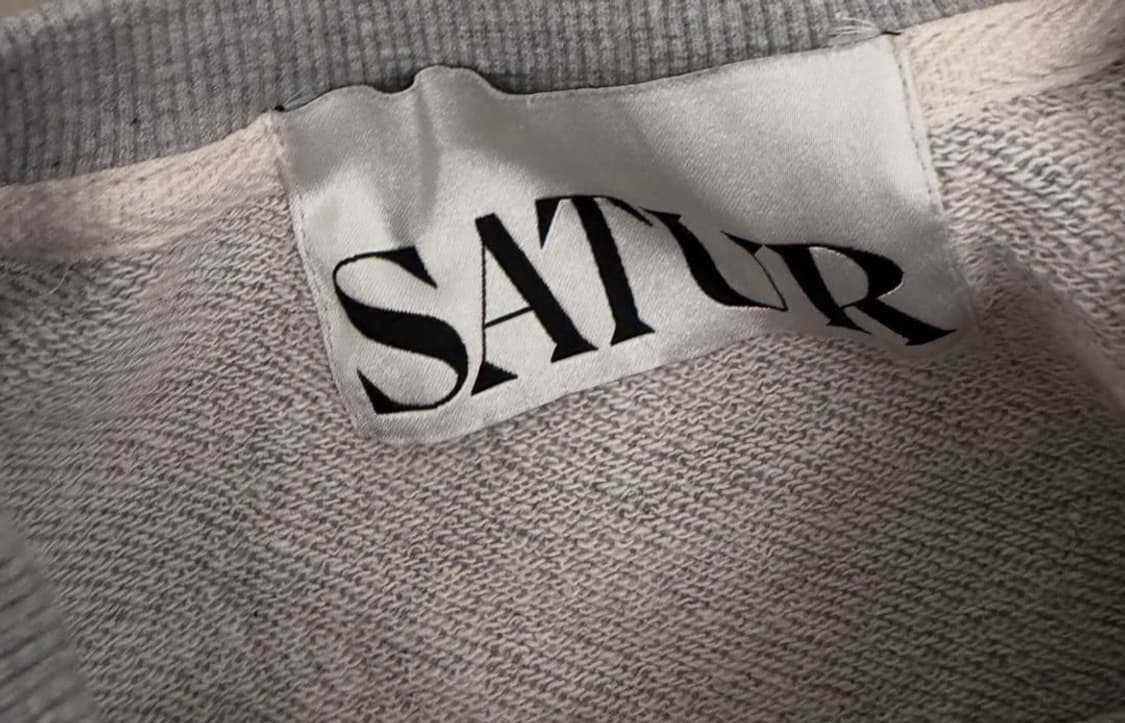 세터 로고맨투맨 그레이 상품이미지3