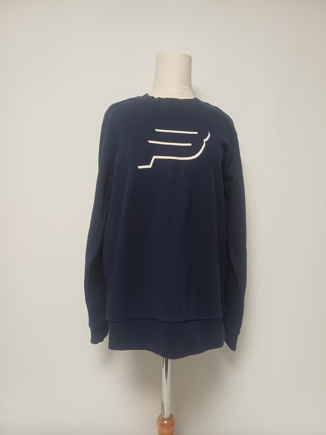 빈폴스포츠 로고 맨투맨 네이비 90 / 정품 / 상태 좋아요 상품이미지1