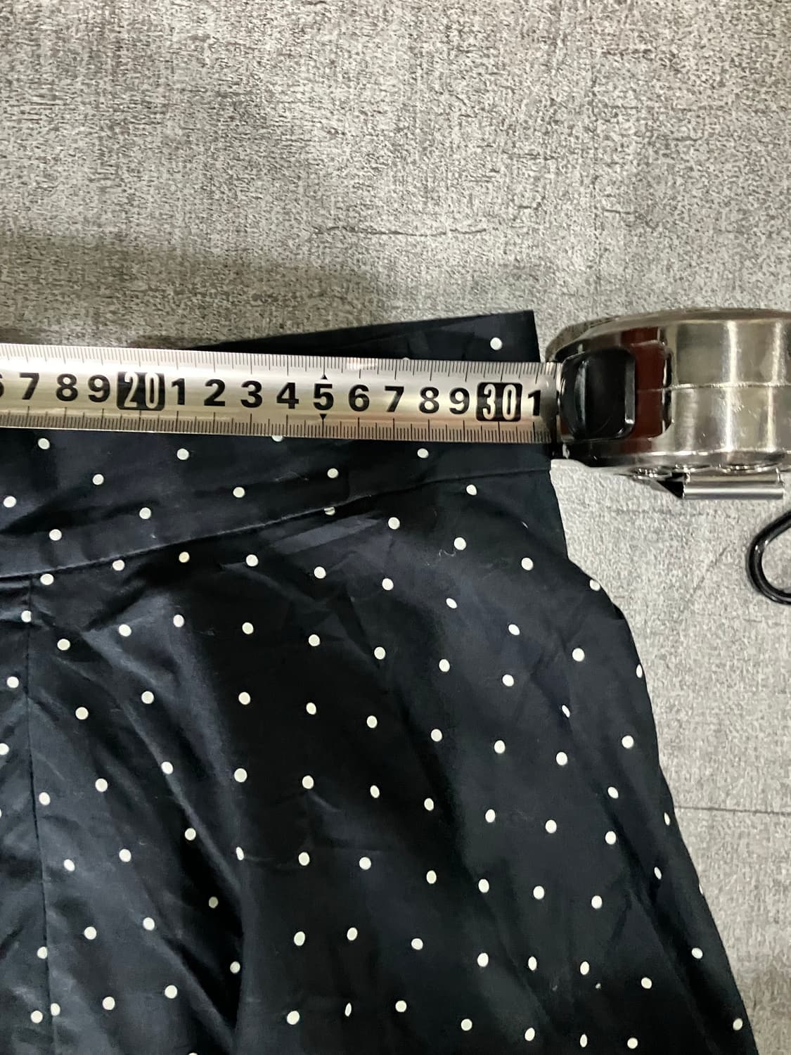 Uniqlo 유니클로 하구미모리걸 달천깔페어리 도트 땡땡이스커트 상품이미지2