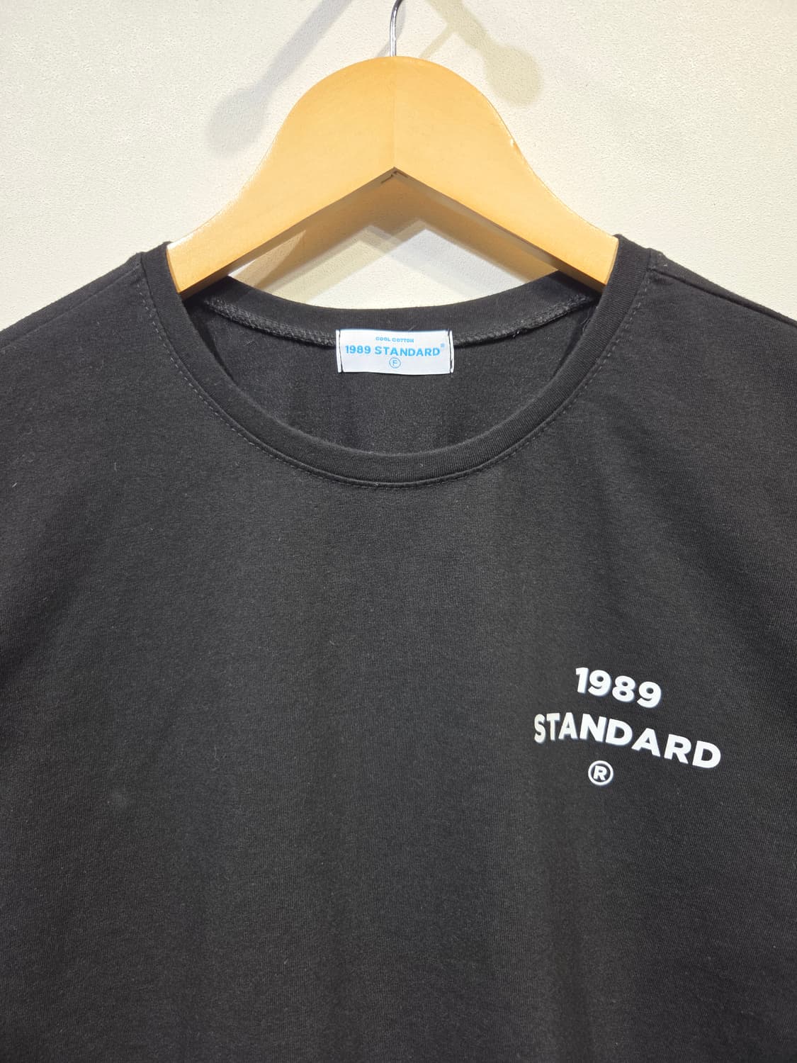 1989 스탠다드 쿨코튼 로고 크롭 반팔 티셔츠 상품이미지3