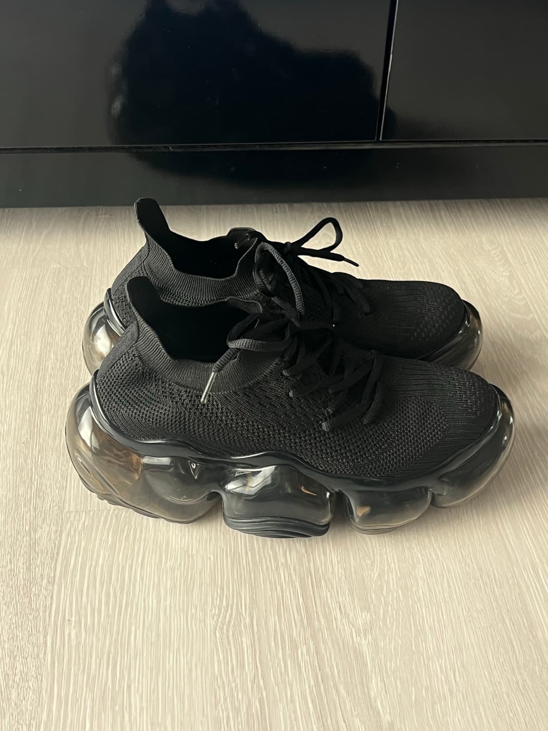 그라운즈 무피 블랙 EU43(265~270추천) 상품이미지3