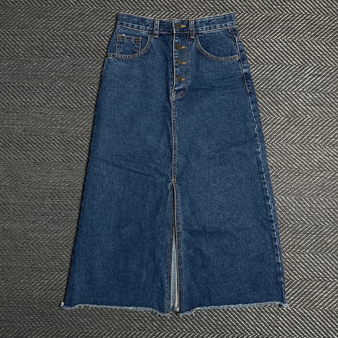 빈티지 버튼 디테일 워싱 데님 절개 미디 스커트o 5394 상품이미지1