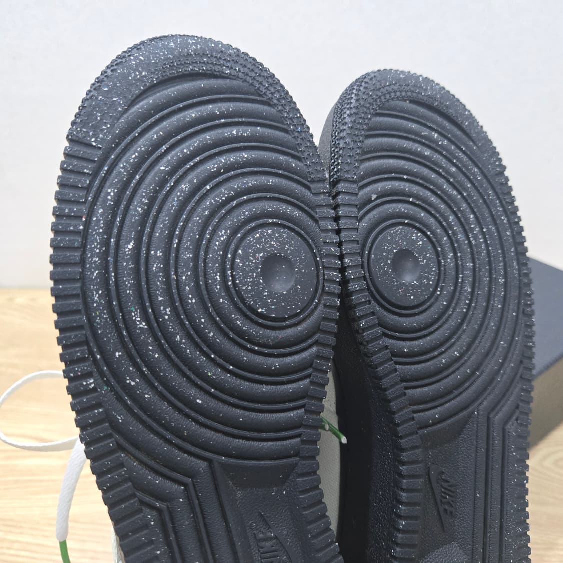 270 나이키 에어포스1 로우 LV8 씨글래스 상품이미지8