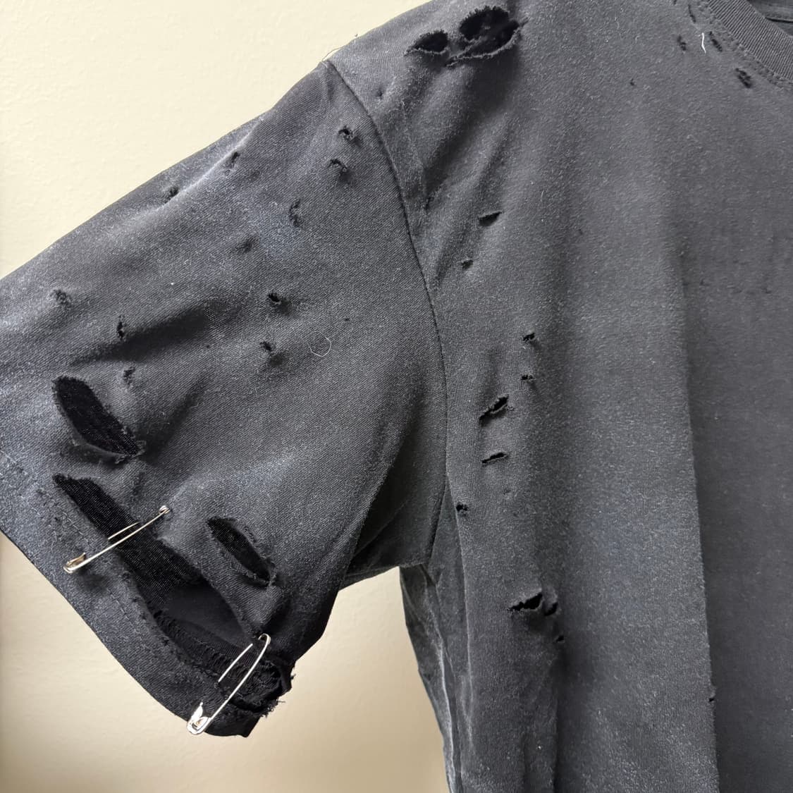 빈티지 무드 디스트로이드 반팔  상품이미지4