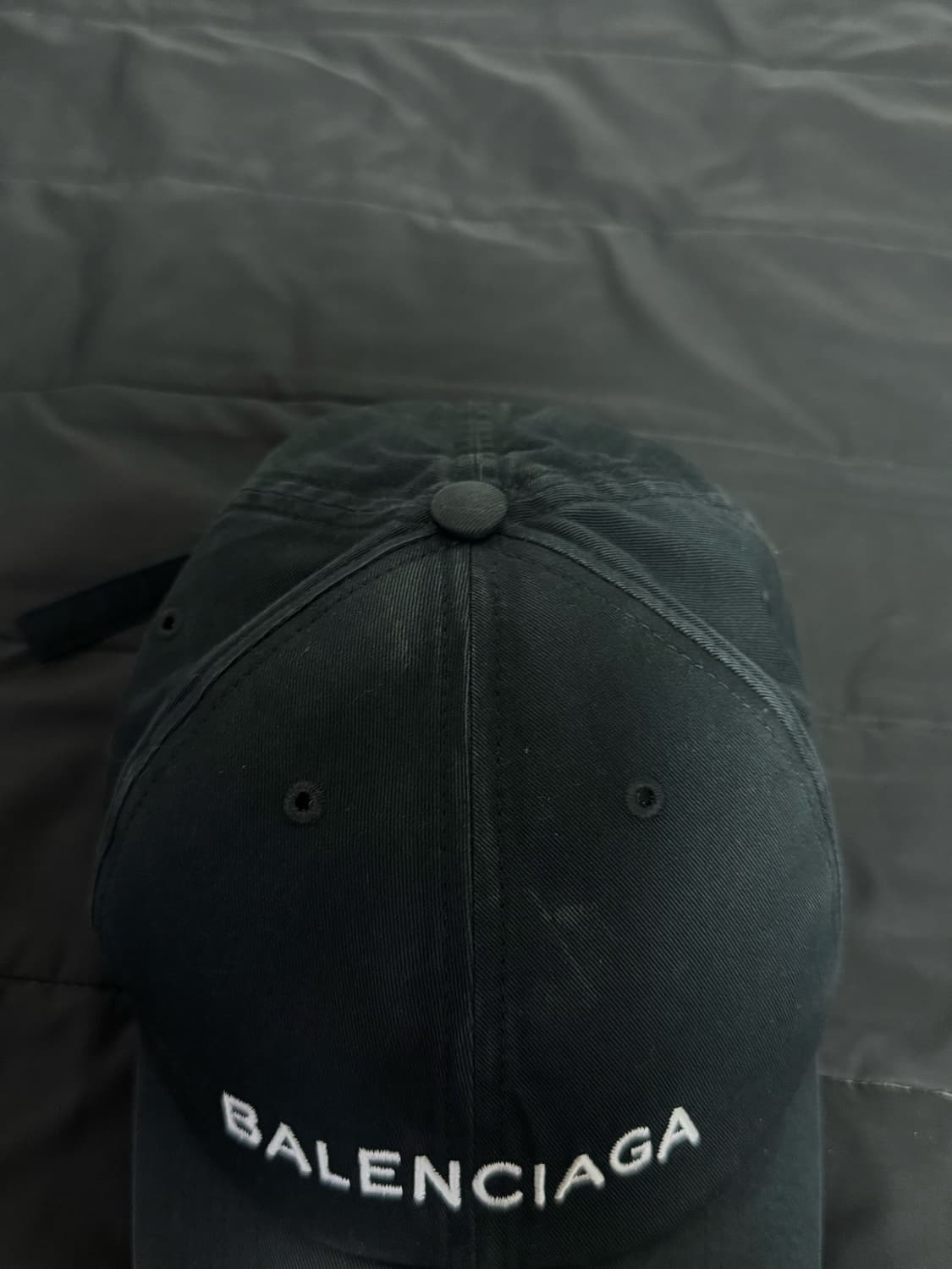 발렌시아가 17s/s 초판 자수 로고 볼캡 블랙 (59L) 상품이미지5