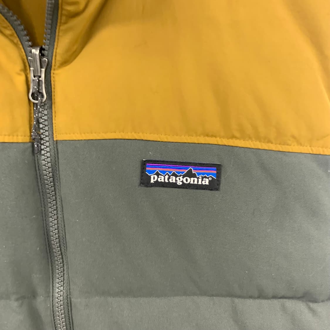 파타고니아 비비다운 리버시블 조끼 패딩 상품이미지8