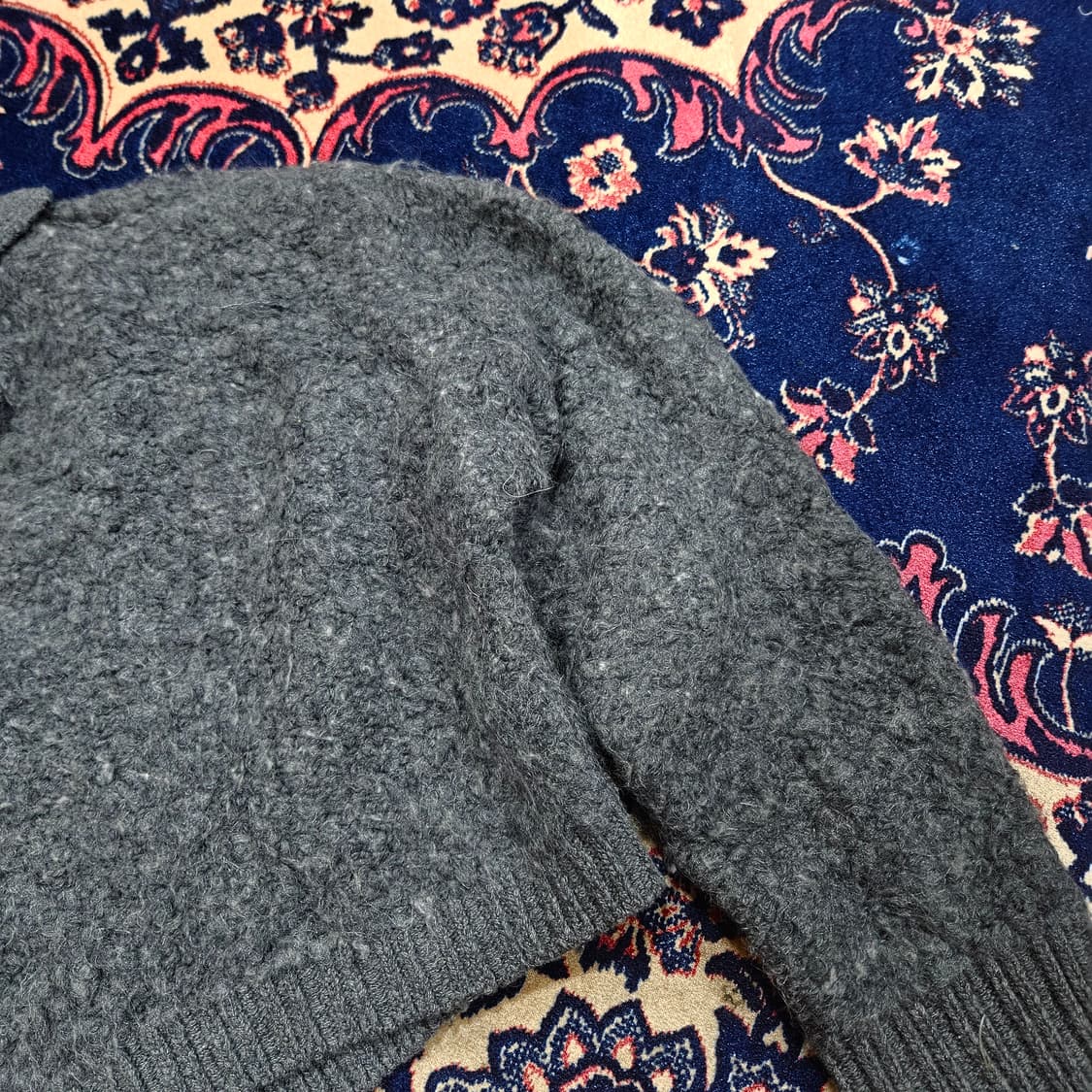 코스(COS) 알파카 혼방 크롭 카라넥 니트 스웨터  상품이미지5