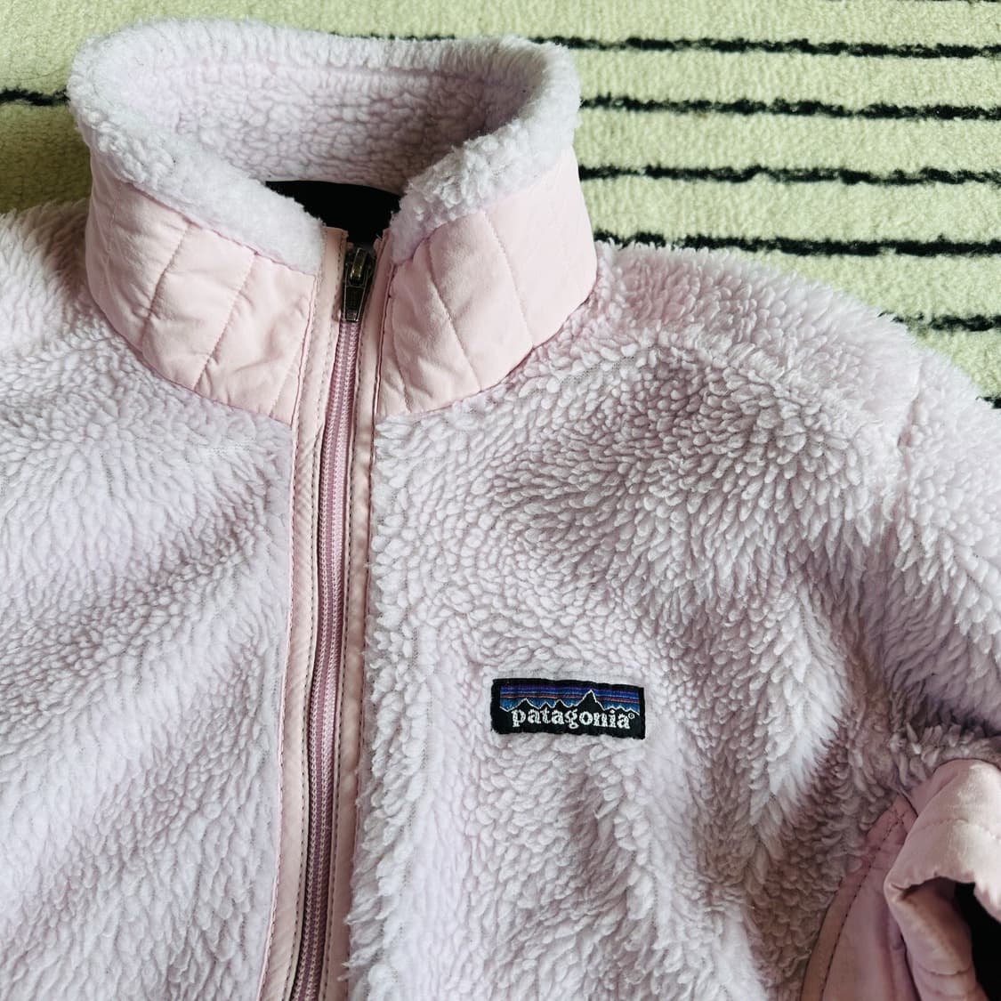 파타고니아 클래식 레트로-X 플리스 자켓 더스티 로즈 상품이미지2