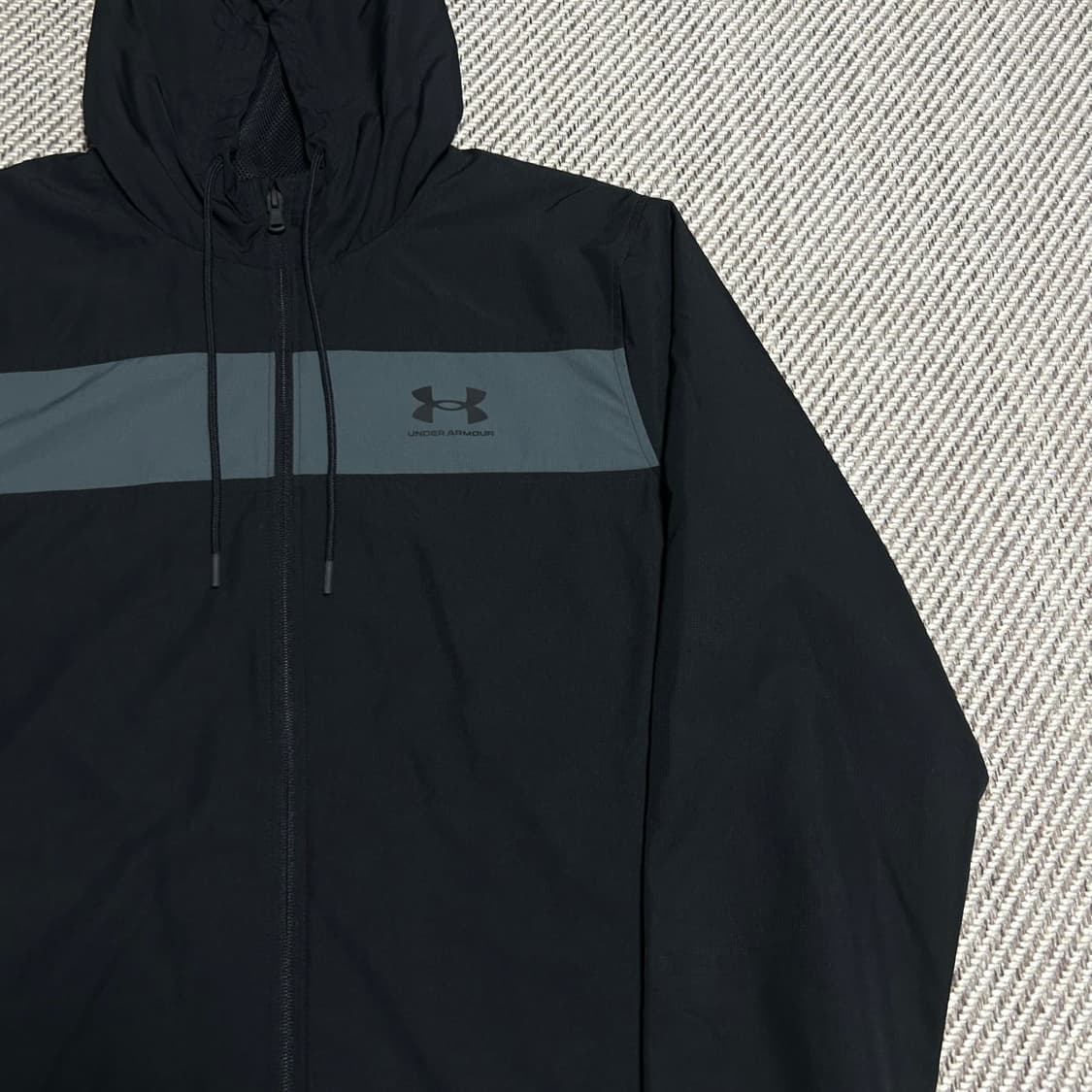 [XL] Underarmour 언더아머 배색 폴리 바람막이 자켓 상품이미지3