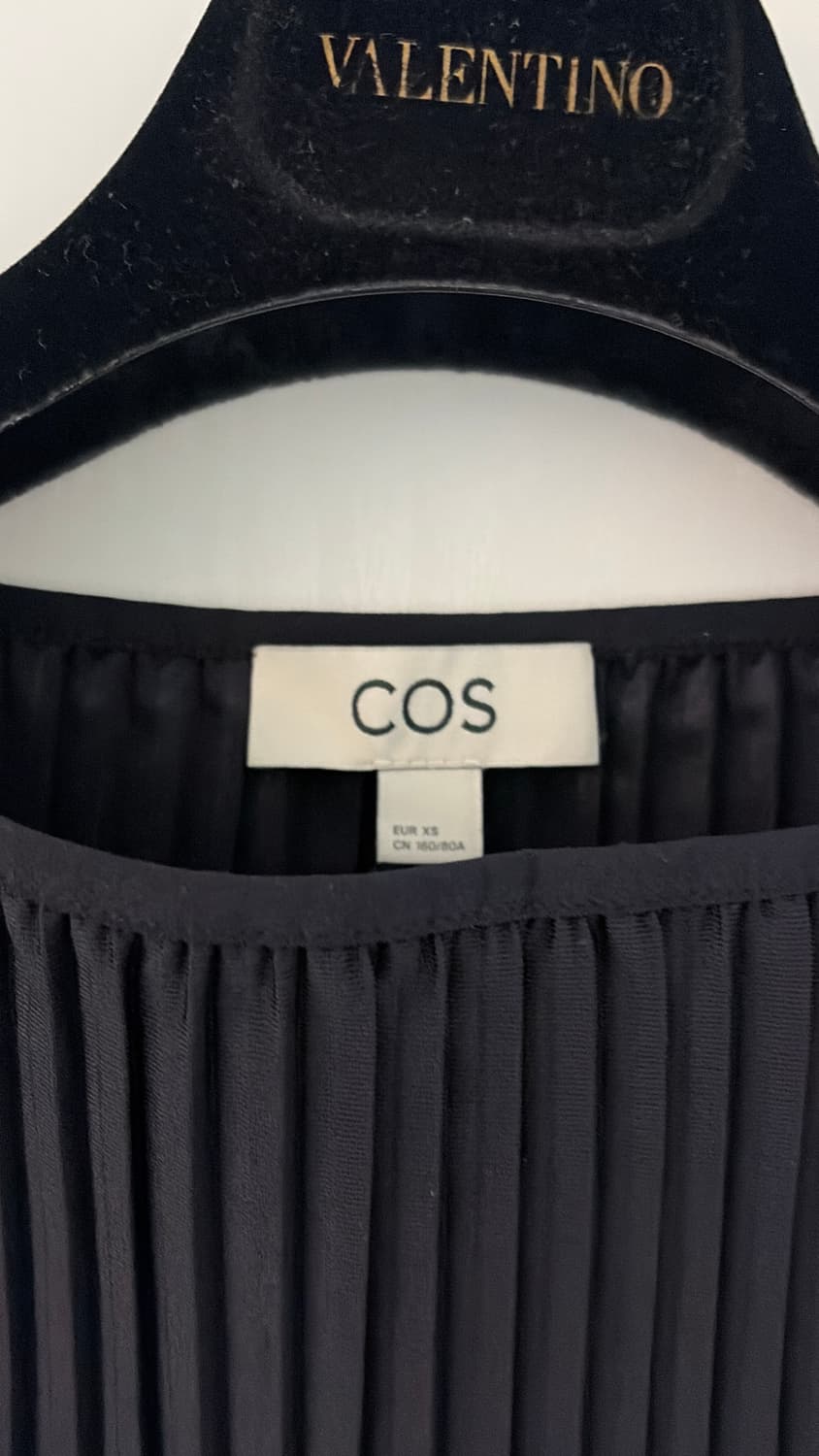 Cos 플리츠 원피스 44,55 정품 상품이미지2