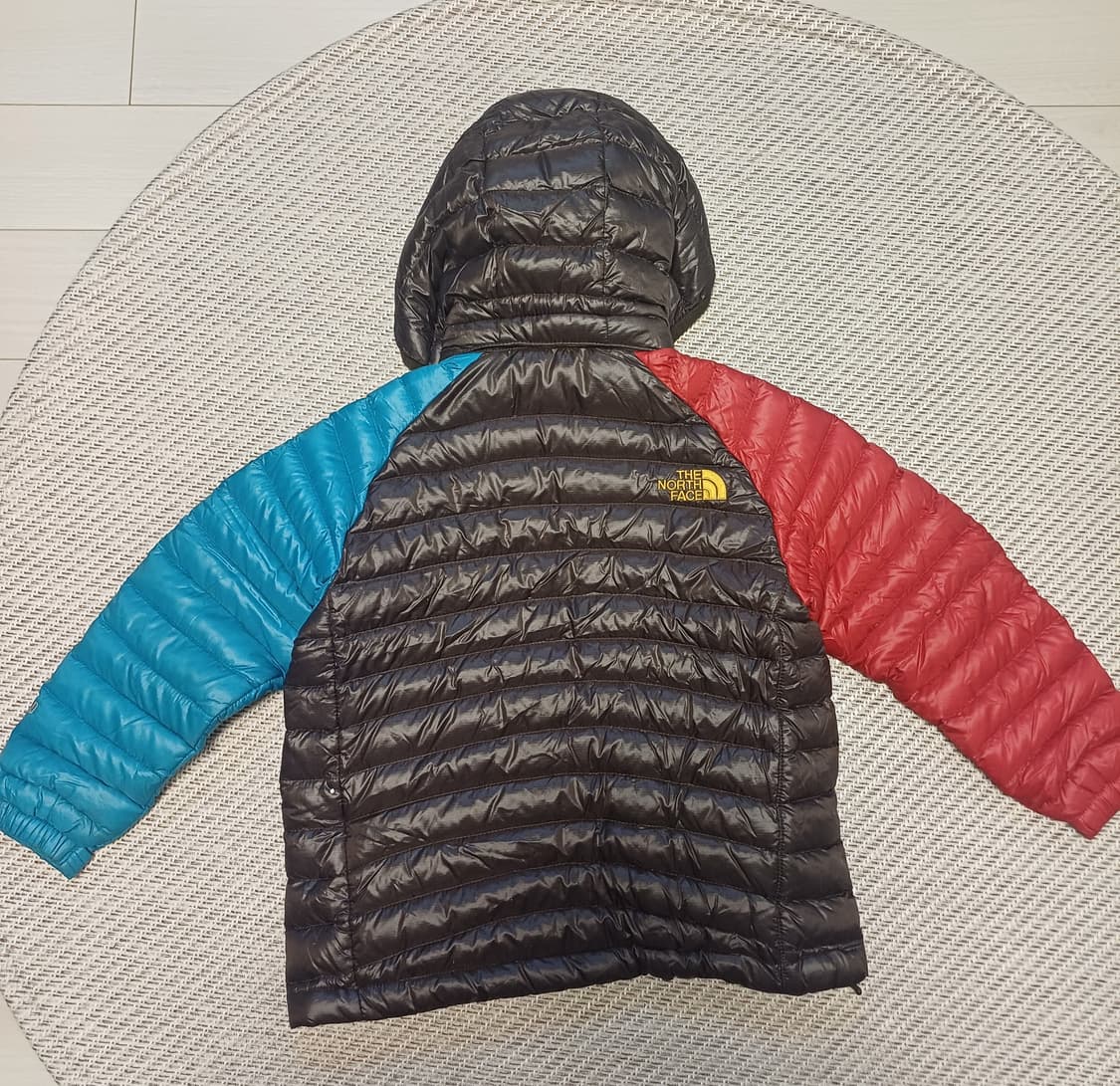 [노스페이스]키즈 멀티 컬러블록 경량 구스다운 (4-5세) 상품이미지2