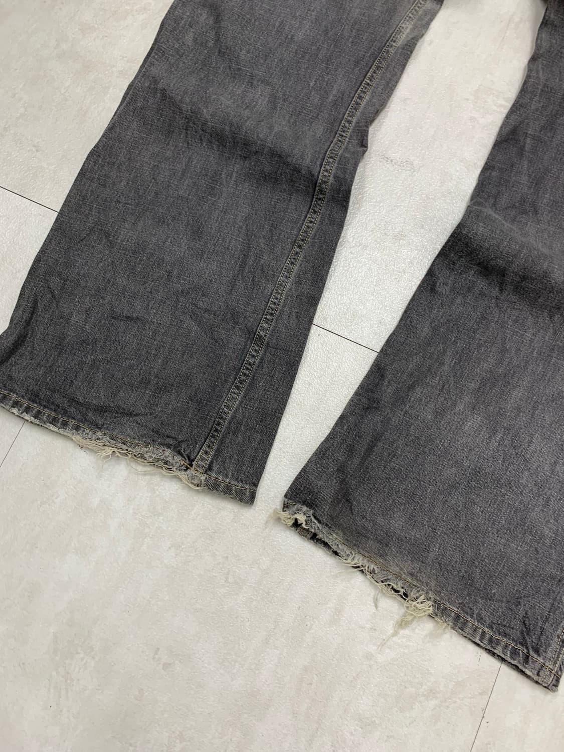 디젤 워싱 디테일 흑청 팬츠 #651 상품이미지10