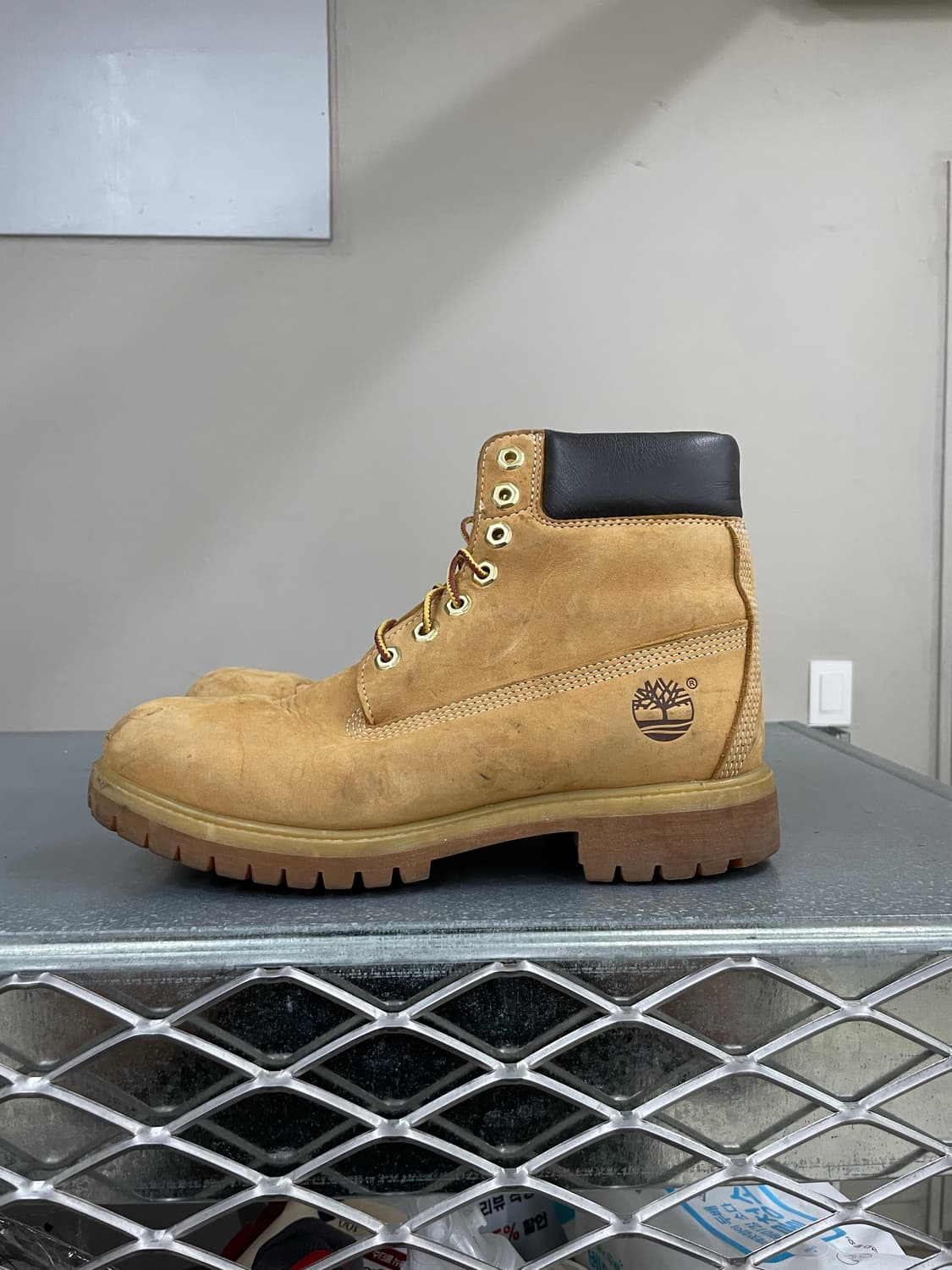 팀버랜드 6인치 프리미엄 부츠 US7.5 (gr-4029) 상품이미지1