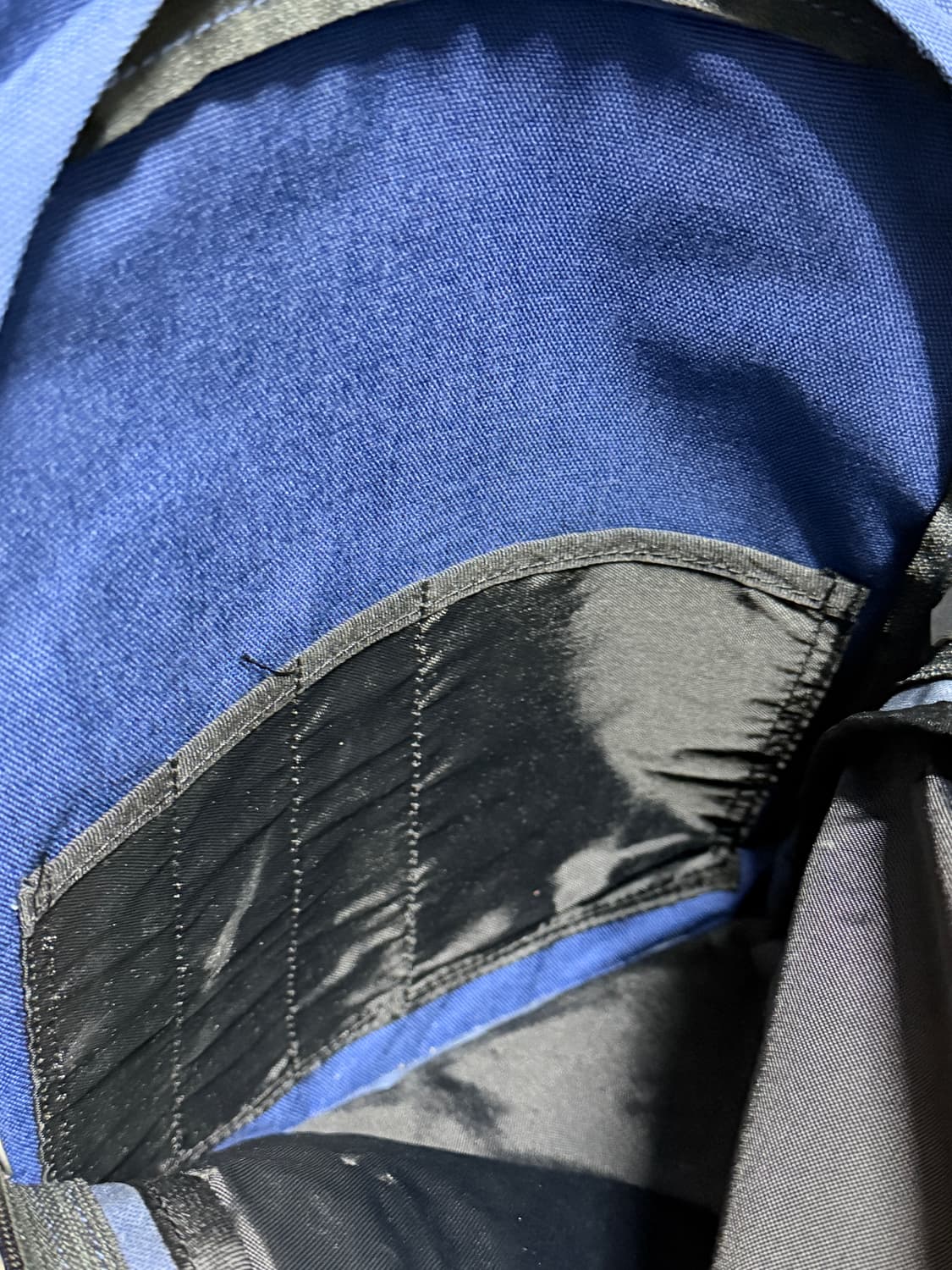 디네댓 thisisneverthat 디스이즈네버댓 백팩 backpack 상품이미지3