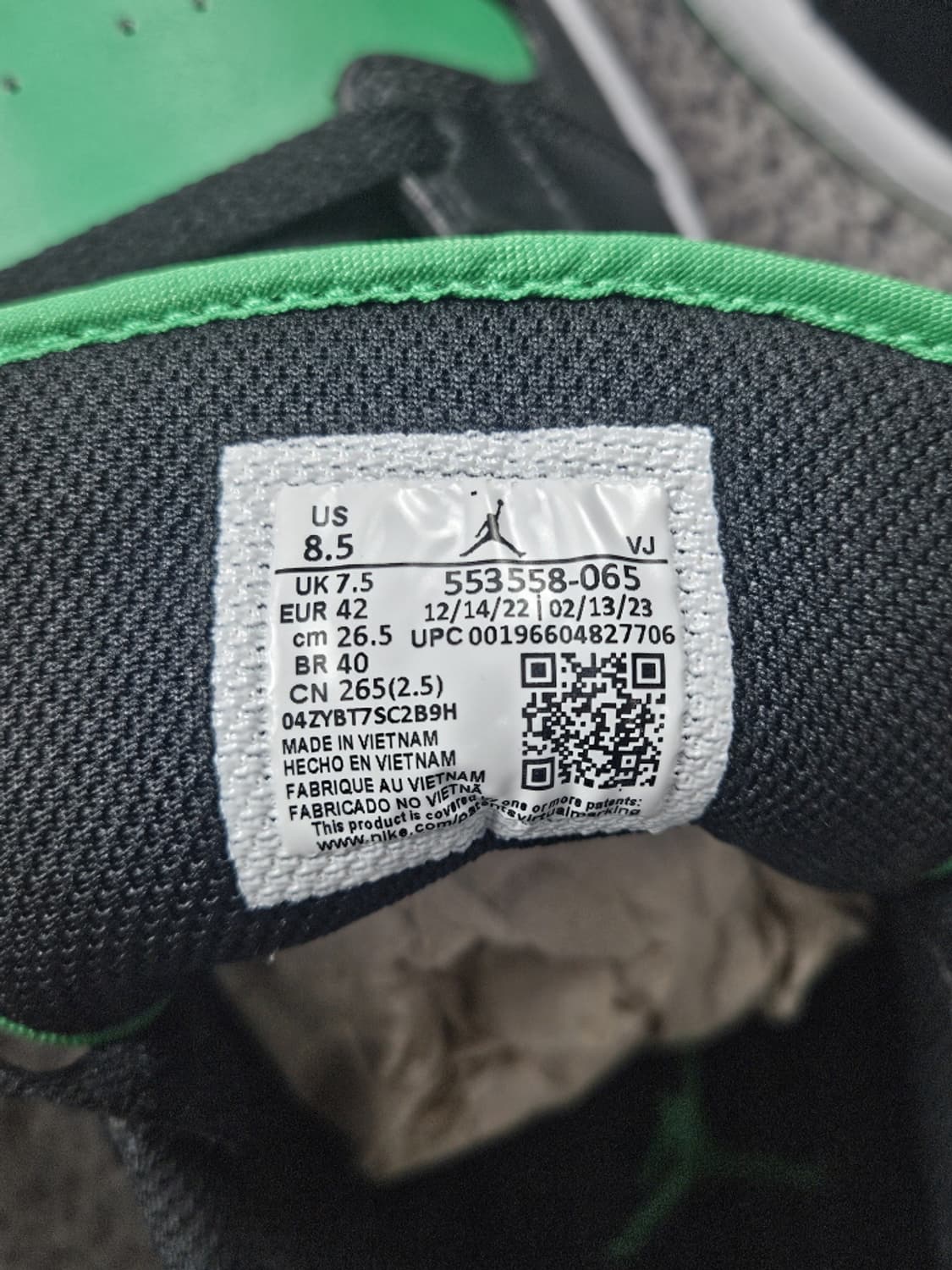 나이키 에어 조던 1 로우 럭키 그린 스니커즈 (265MM)/ 10650 상품이미지5