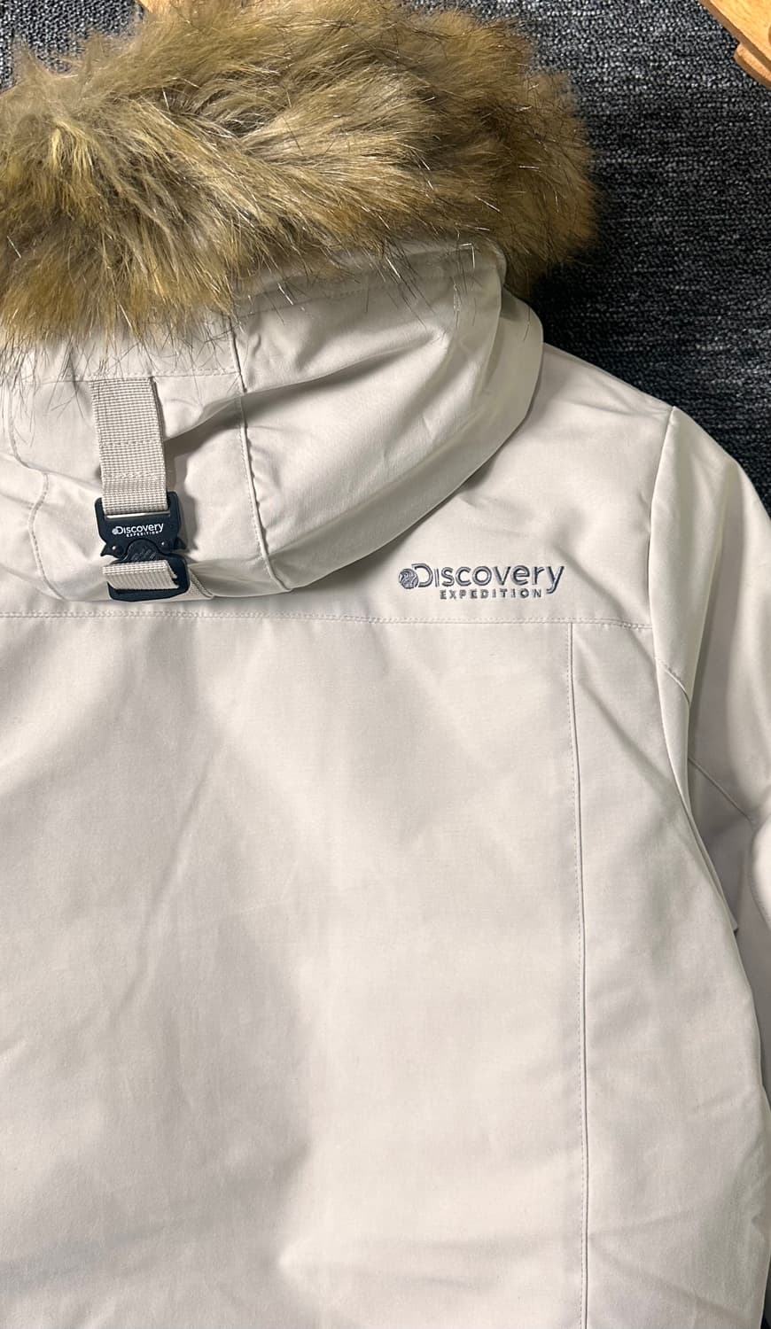 디스커버리 여성 숏패딩 95 아이보리 상품이미지5