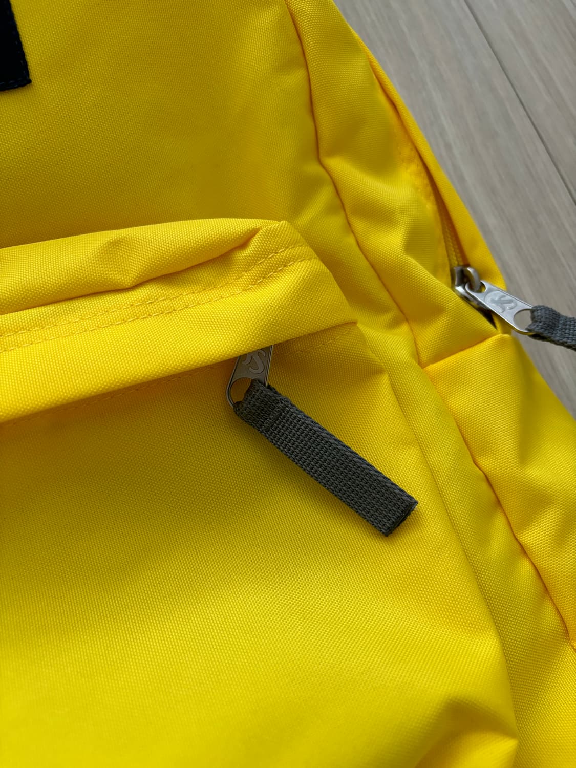 잔스포츠 백팩 상품이미지2